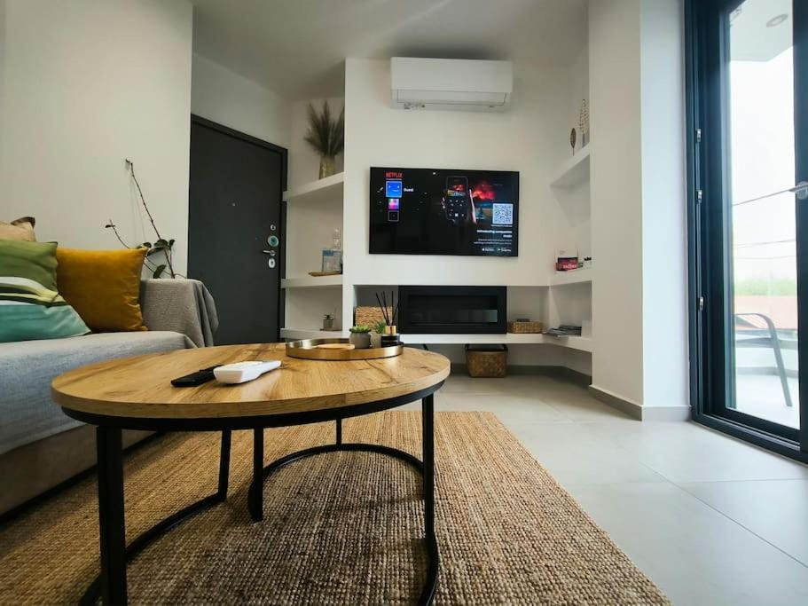 Floral Home 2 - 1St Floor Apt With Private Parking! Athens Exterior photo
